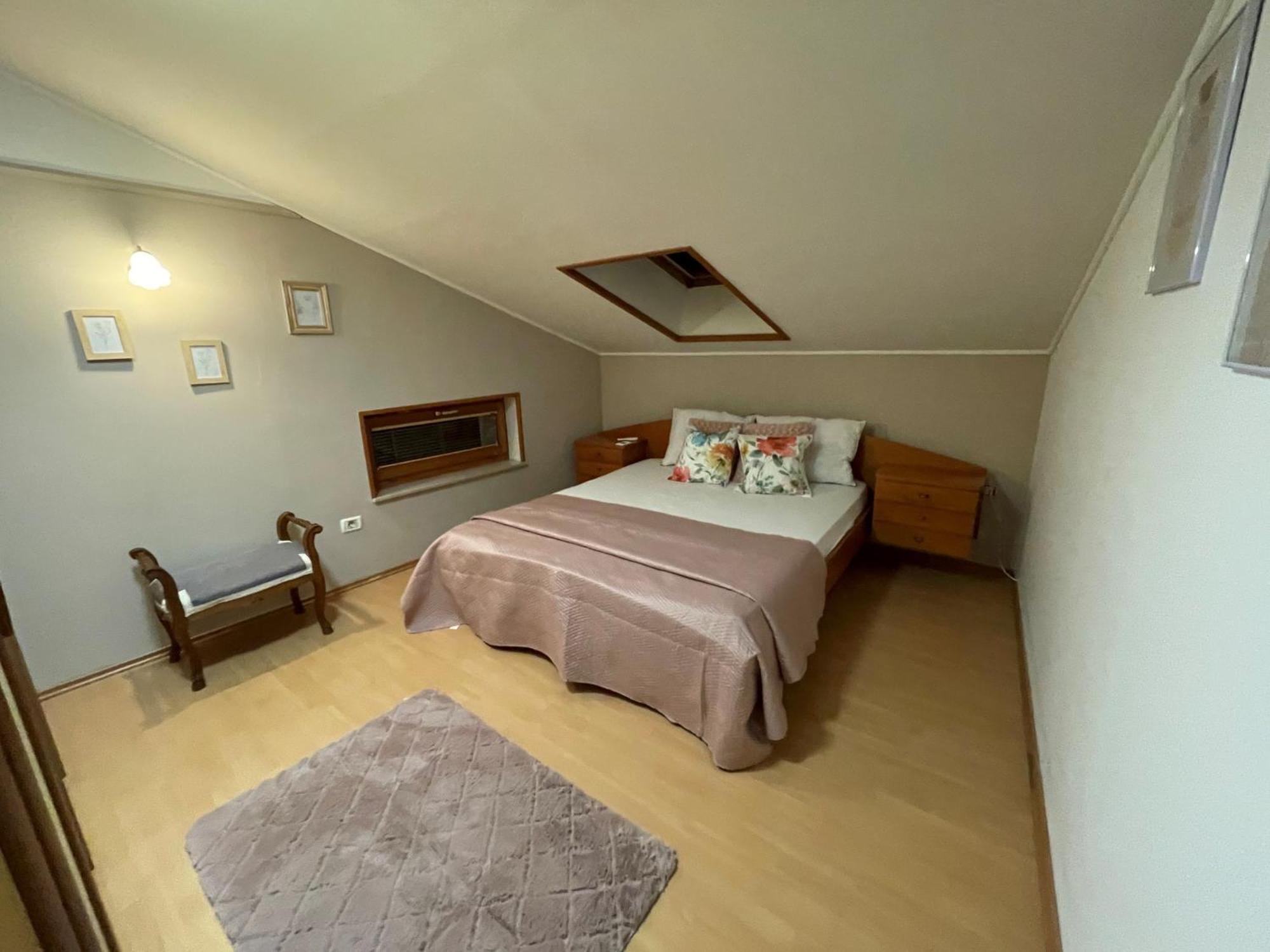 Villa Noa Jacuzzi & Sauna Izola Exterior foto
